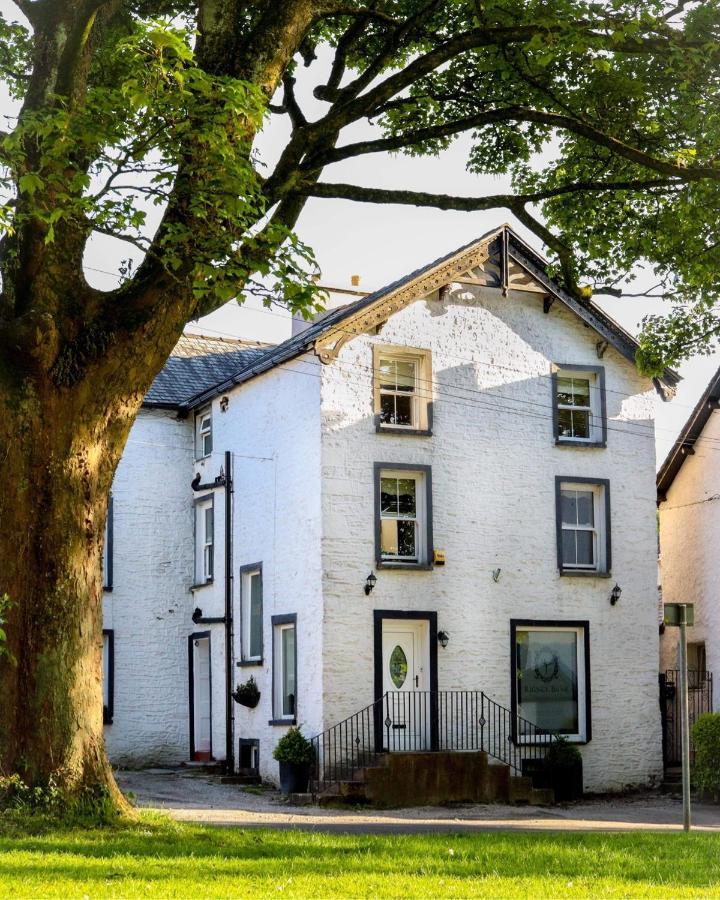 Rigney Bank House, South Lakes Luxury Apartments ミルソープ エクステリア 写真